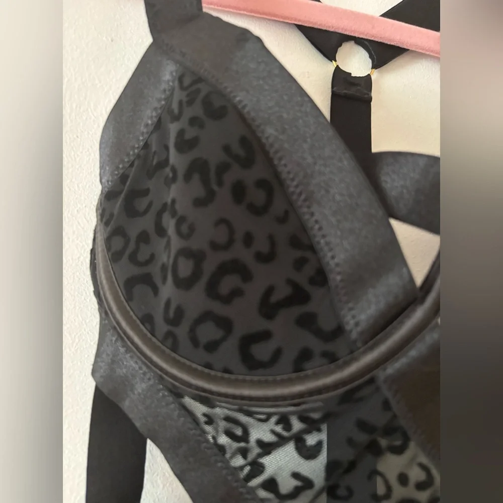 Sexy Frederick’s of Hollywood Sexy Black Animal Print Top Mini Dress S/M